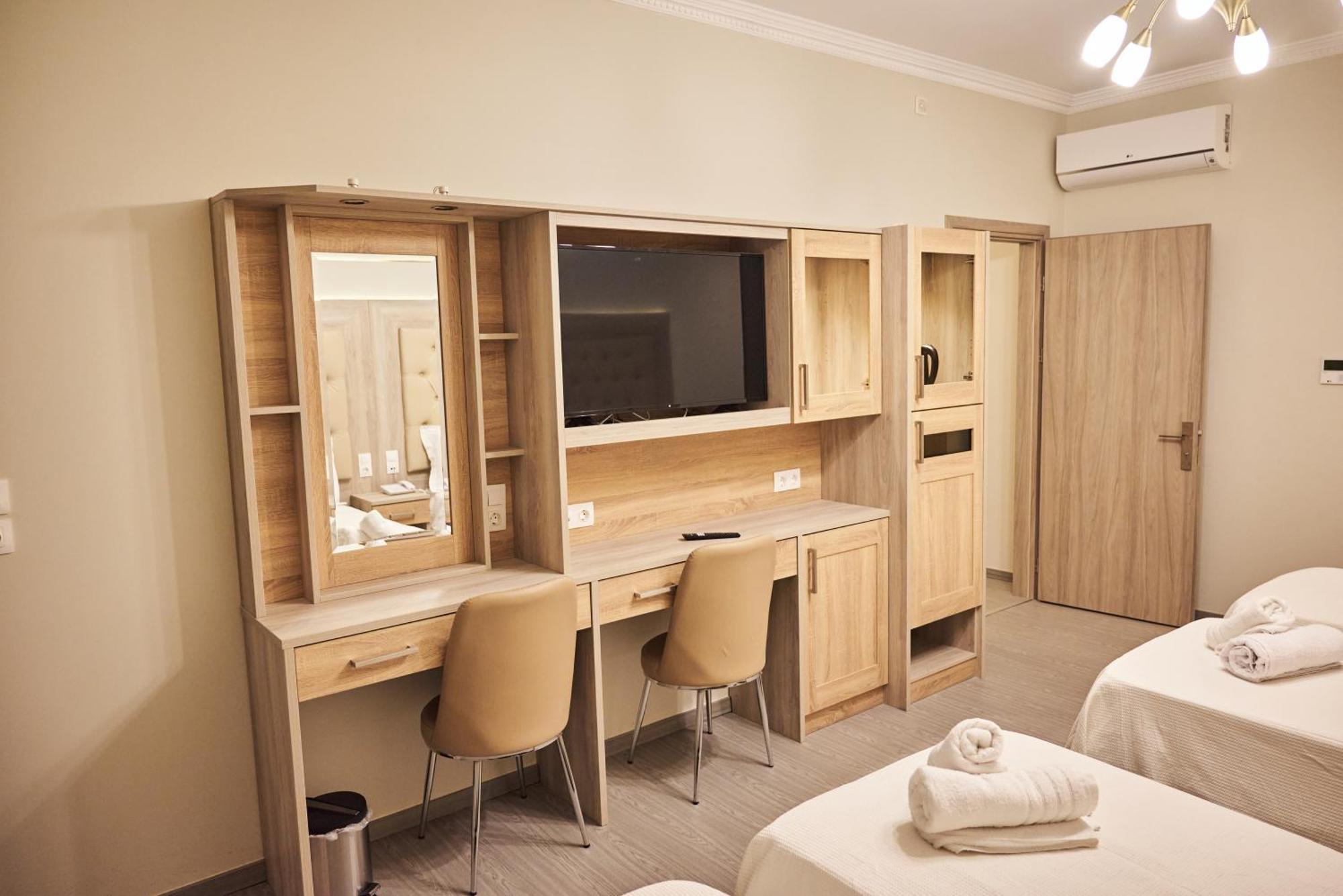 Famissi Suites 1 Kalambaka Extérieur photo