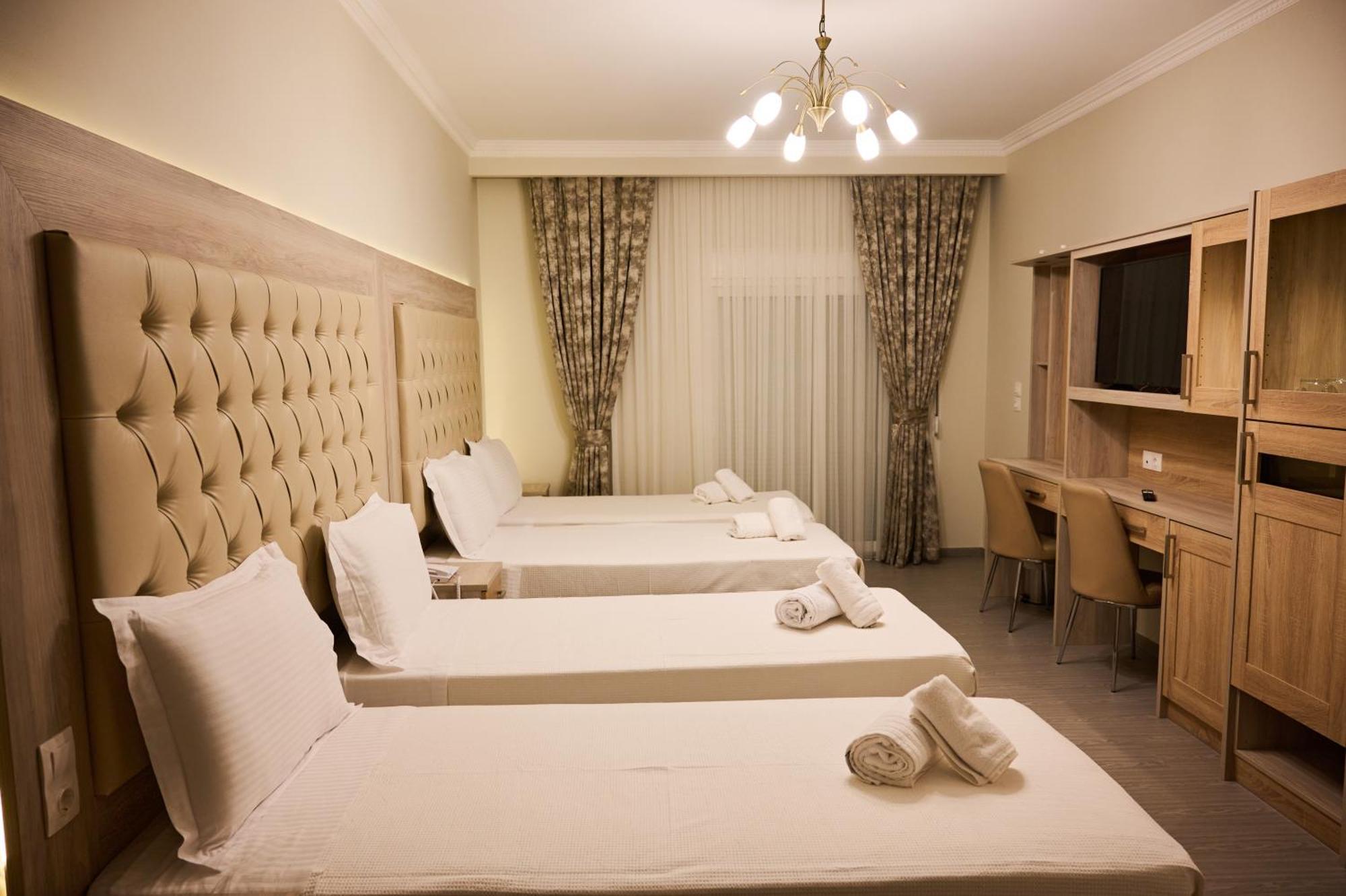 Famissi Suites 1 Kalambaka Extérieur photo